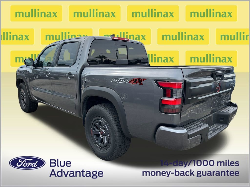 Used 2026 Nissan Frontier PRO-4X AWD/4WD image 3