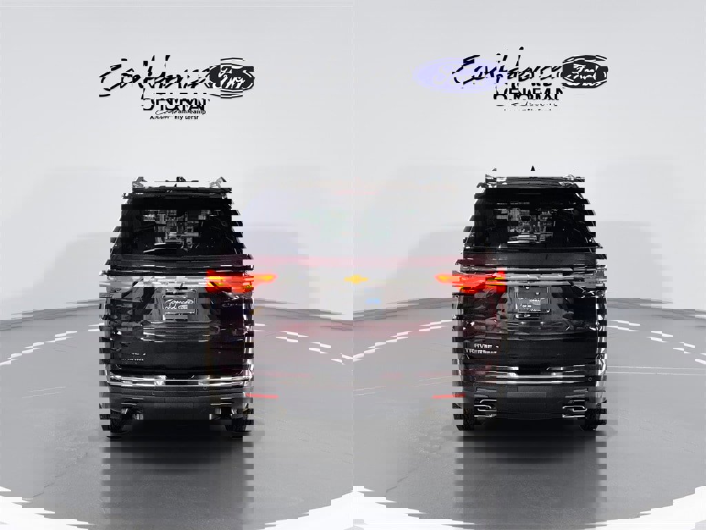 Used 2023 Chevrolet Traverse High Country w/ LPO, Floor Liner Package image 7