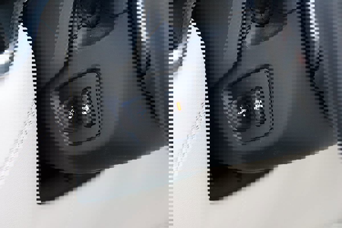 Used 2019 BMW 750i xDrive w/ Luxury Rear Seating Package image 23