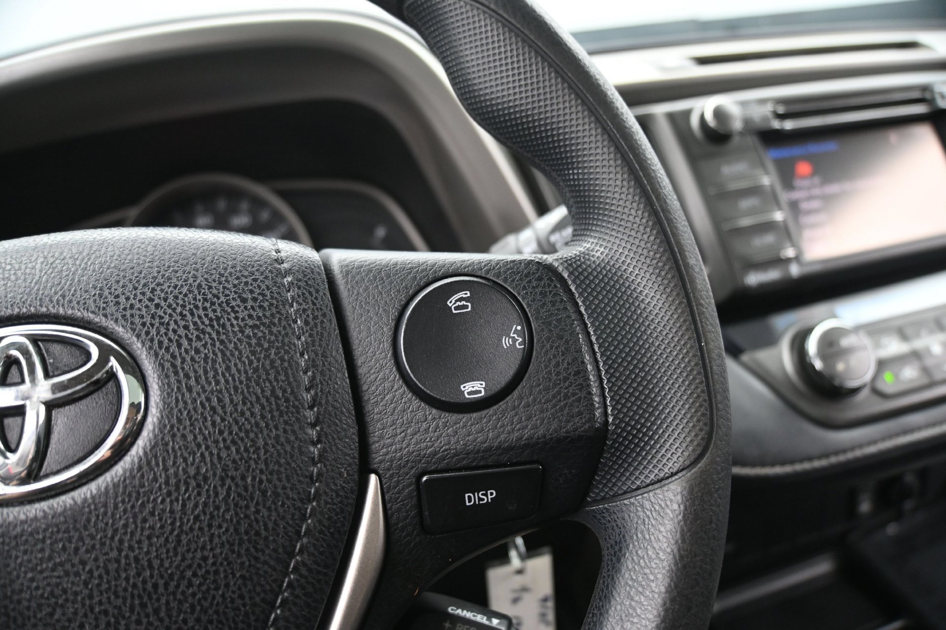 Used 2014 Toyota RAV4 XLE AWD/4WD image 22
