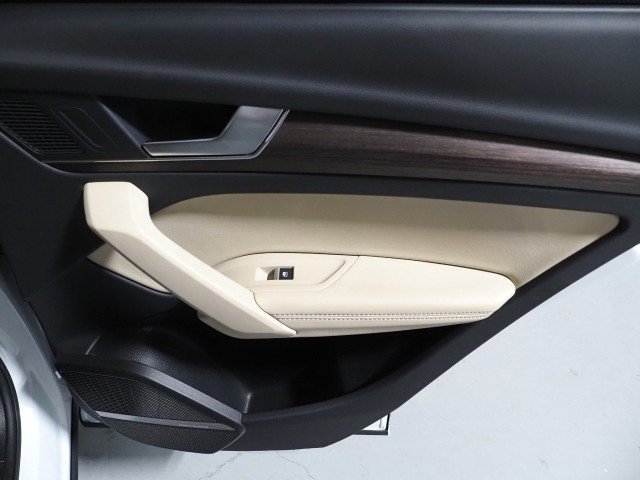 Used 2024 Audi Q5 Premium Plus w/ Premium Plus Package image 64