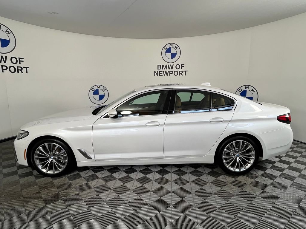 Certified 2023 BMW 530i xDrive w/ Convenience Package AWD/4WD image 13