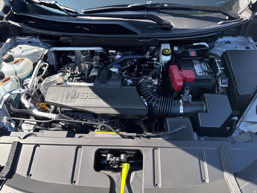 Certified 2026 Nissan Rogue SV AWD/4WD image 22