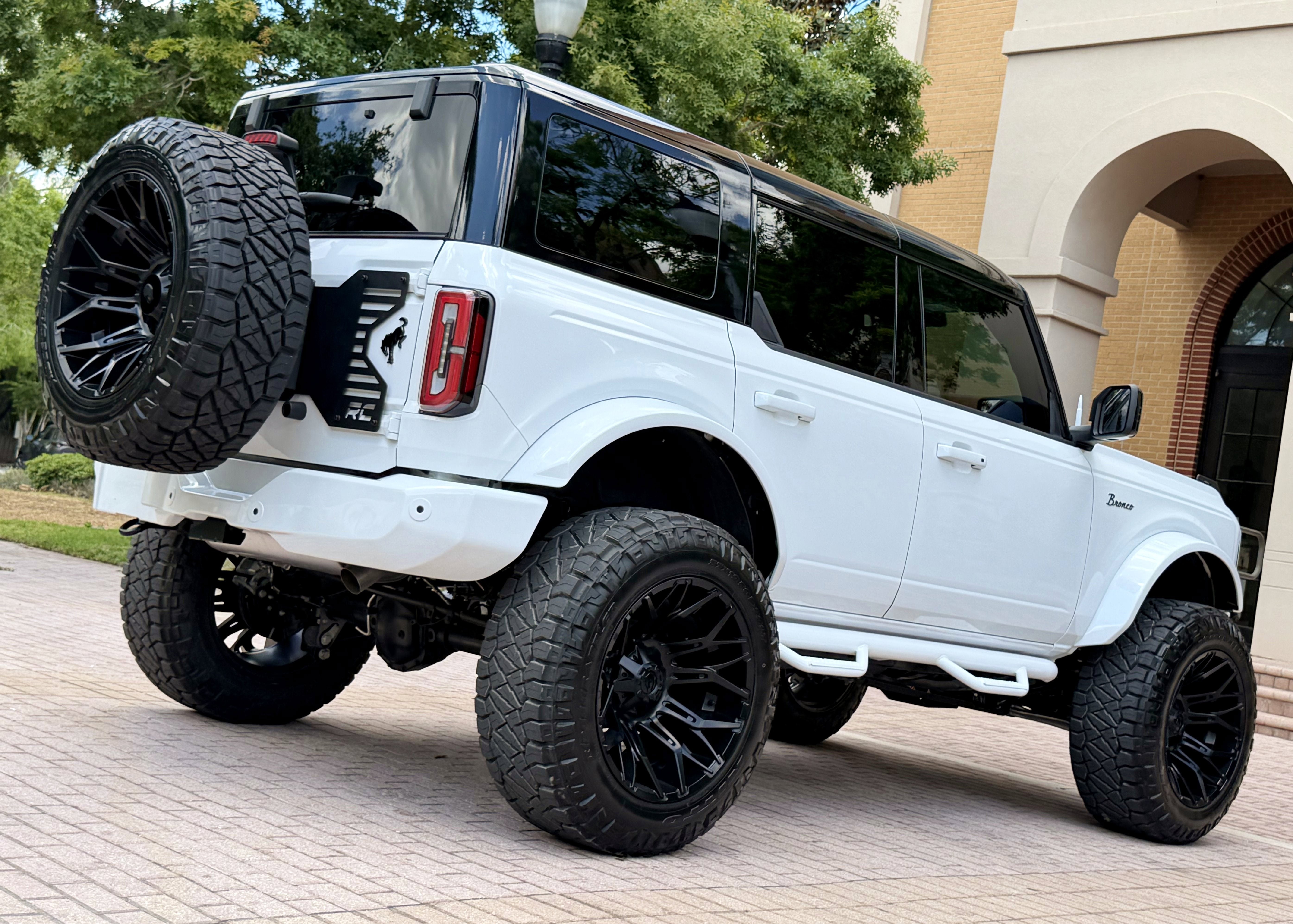 Used 2026 Ford Bronco Outer Banks AWD/4WD image 15