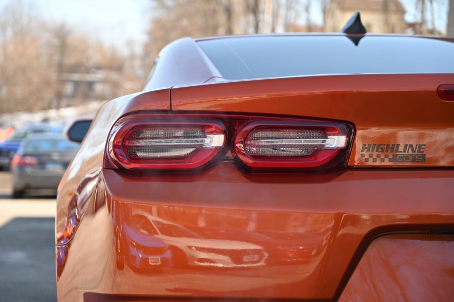 Used 2023 Chevrolet Camaro LT image 9