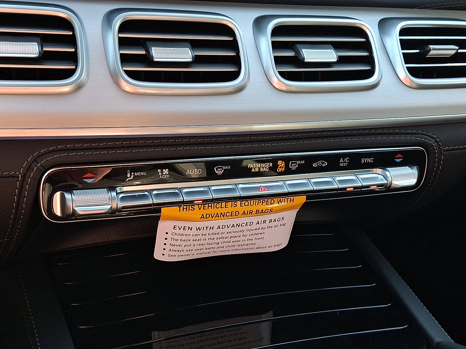 New 2026 Mercedes-Benz GLE 53 AMG 4MATIC Coupe image 11