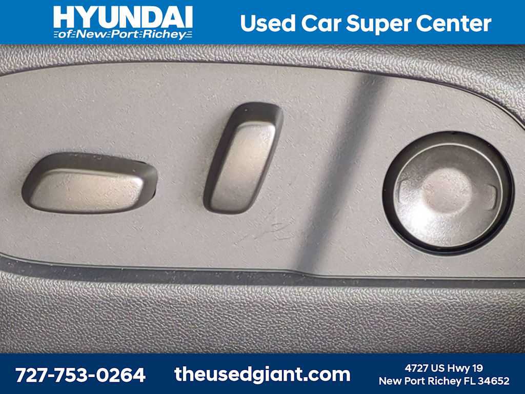 Used 2026 Chevrolet Equinox RS w/ Convenience Package III AWD/4WD image 22
