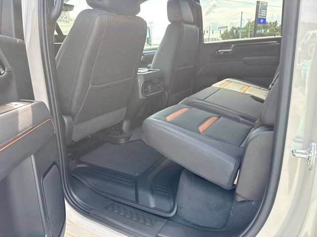 New 2026 GMC Sierra 2500 AT4 w/ AT4 Premium Plus Package AWD/4WD image 18