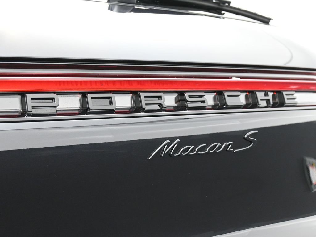 New 2026 Porsche Macan S image 14