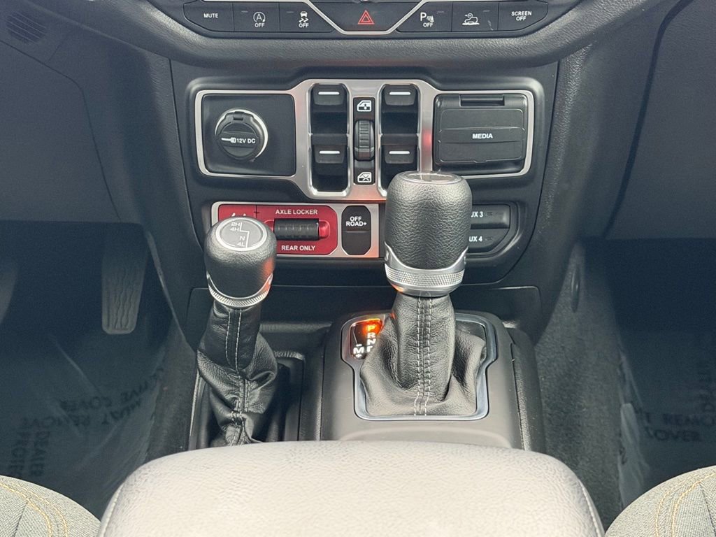 Used 2025 Jeep Gladiator Willys image 29