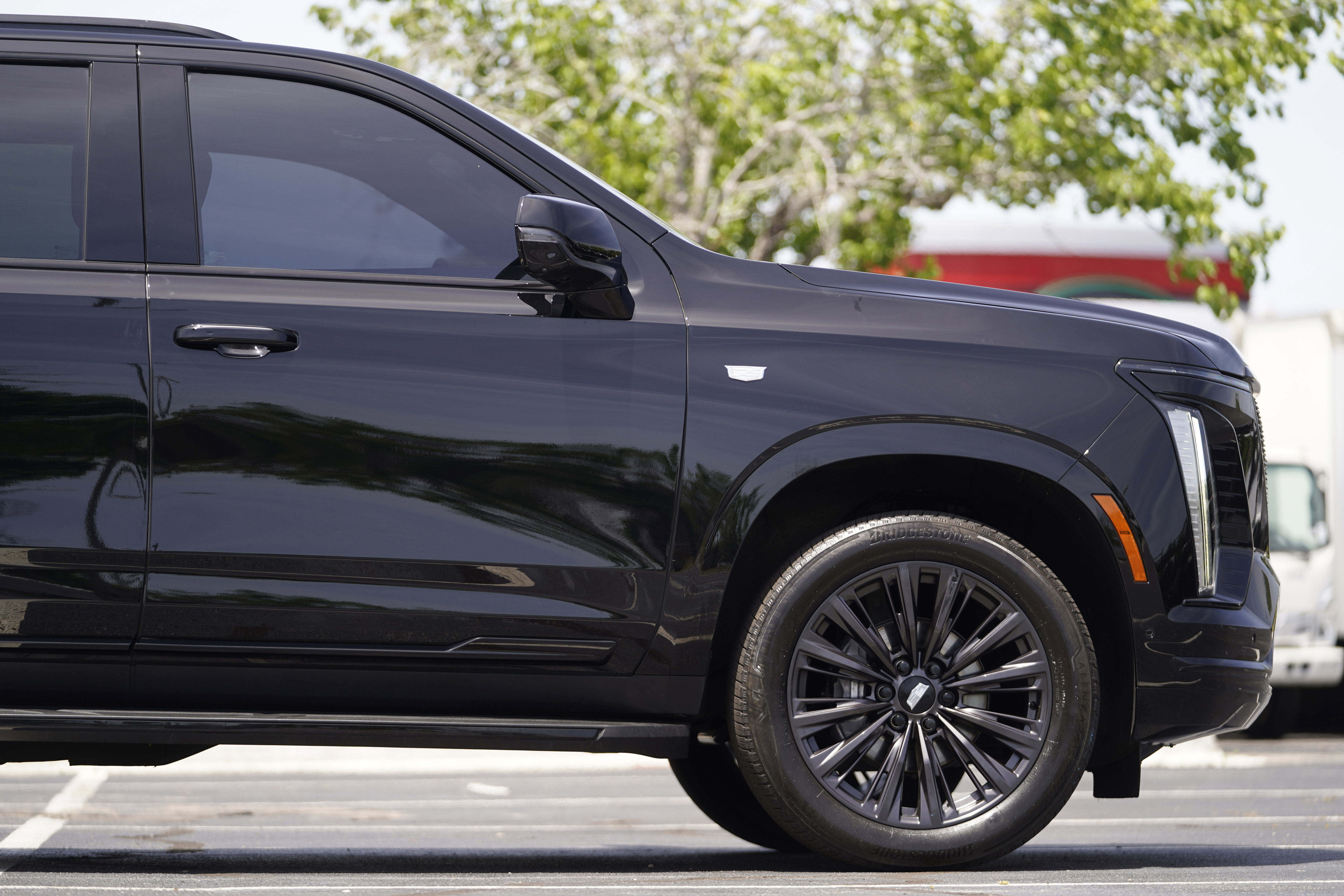 Used 2025 Cadillac Escalade Sport w/ LPO, ONYX Package AWD/4WD image 6