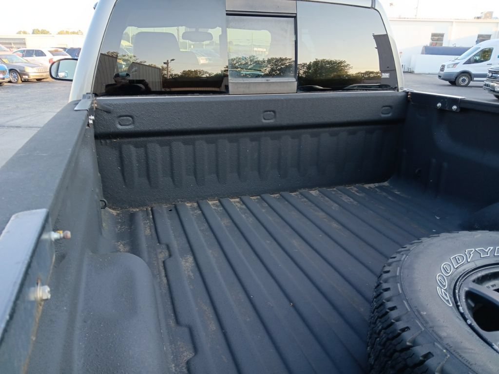 Used 2007 GMC Sierra 1500 SLT w/ SLE/SLT Trailering Package AWD/4WD image 6