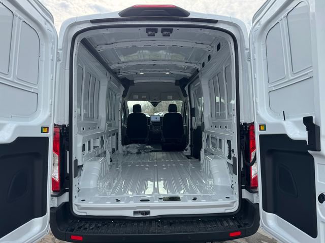 New 2026 Ford Transit 150 148 Medium Roof AWD image 6