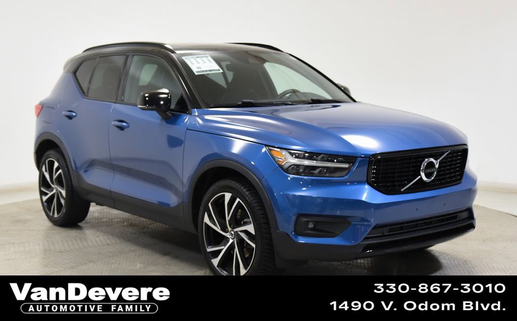 Used 2020 Volvo XC40 T5 R-Design w/ Protection Package Premier image 1