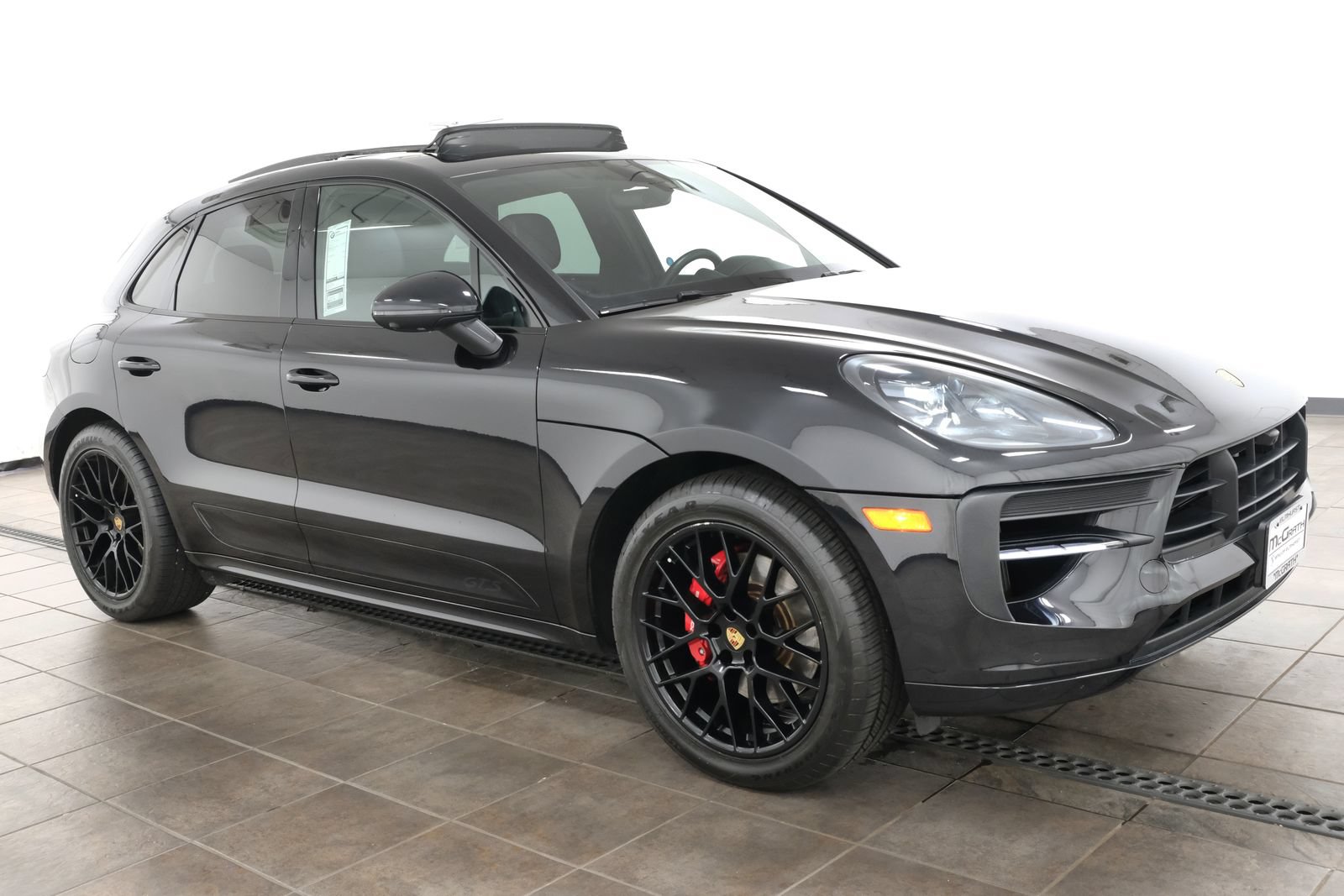 Used 2021 Porsche Macan GTS AWD/4WD image 7
