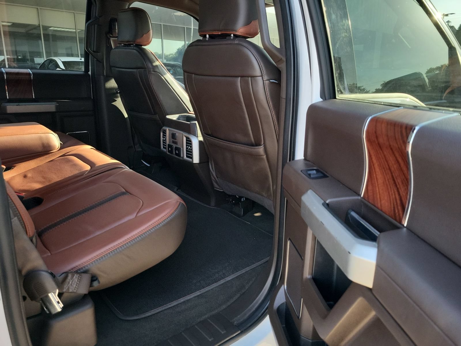 Used 2019 Ford F150 King Ranch w/ Equipment Group 601A Luxury AWD/4WD image 26