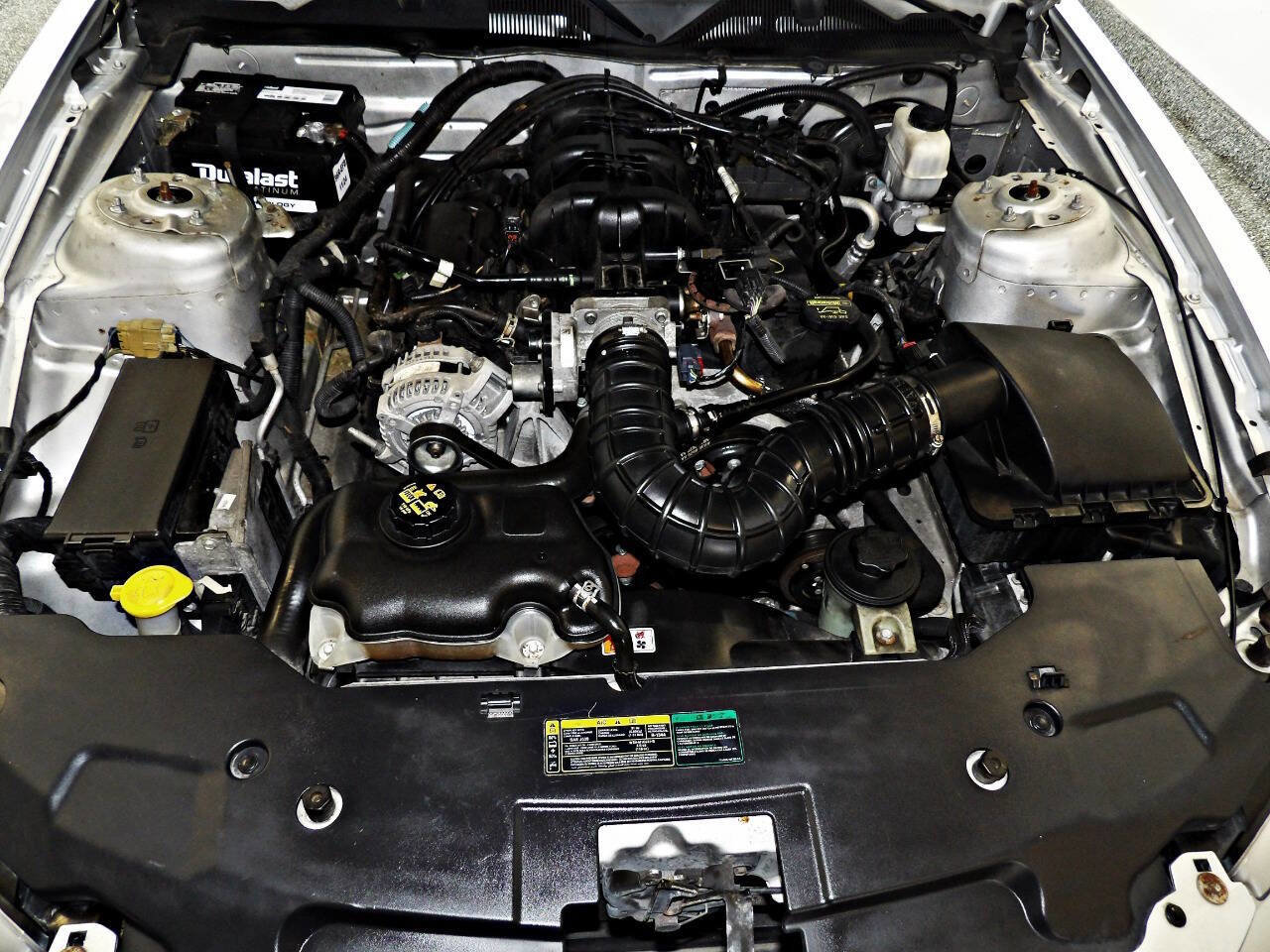 Used 2010 Ford Mustang Premium image 25