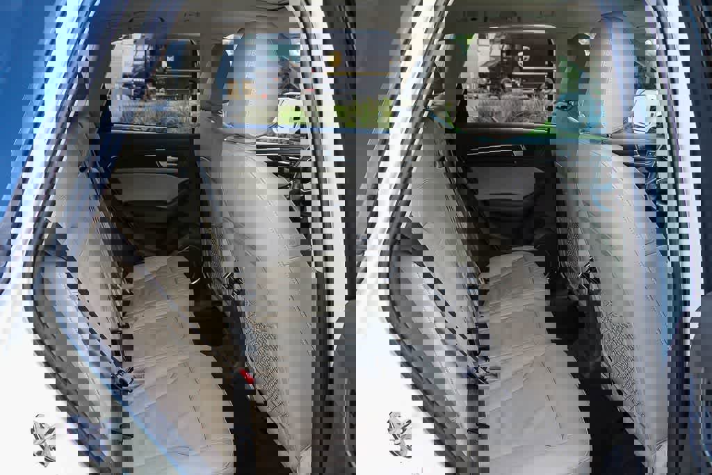 Used 2017 Audi Q5 2.0T Premium Plus w/ Technology Package image 14