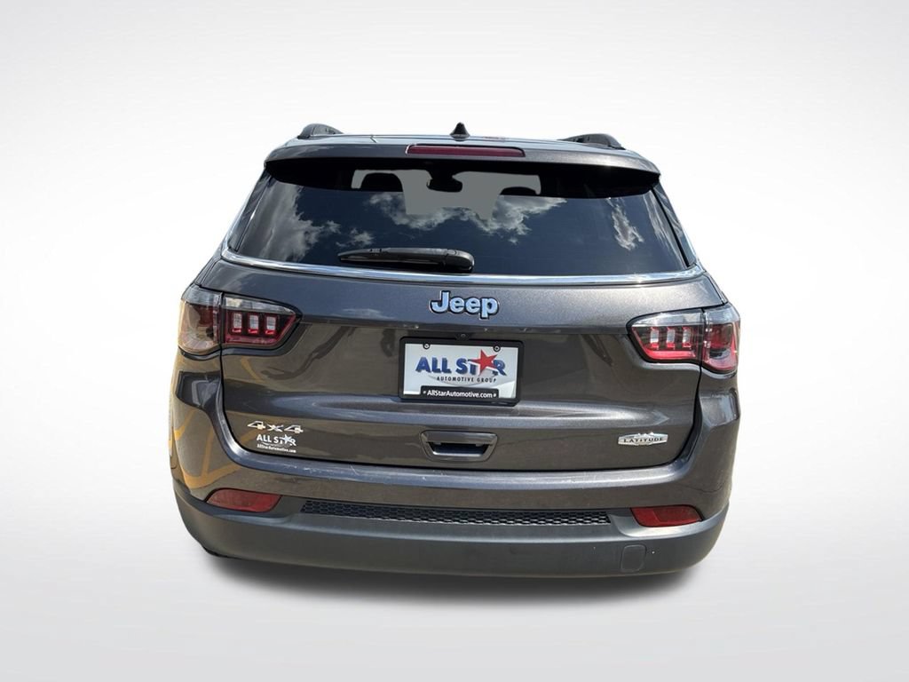 Used 2024 Jeep Compass Latitude AWD/4WD image 7