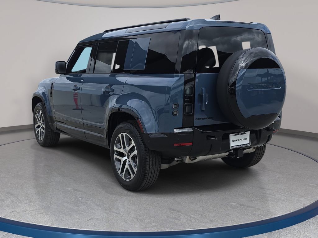 New 2026 Land Rover Defender 110 X-Dynamic SE AWD/4WD image 7