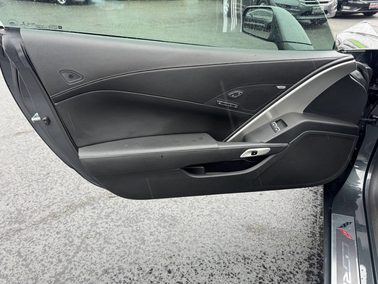Used 2017 Chevrolet Corvette Stingray Coupe image 12