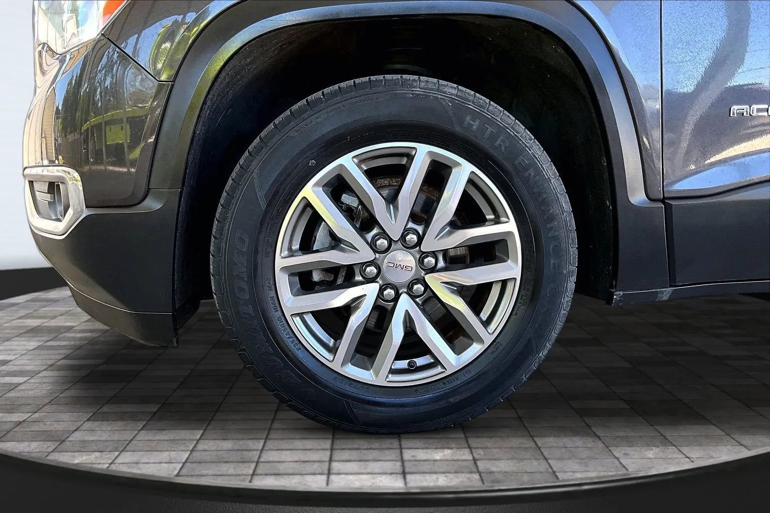 Used 2019 GMC Acadia SLE w/ Driver Alert Package I AWD/4WD image 31