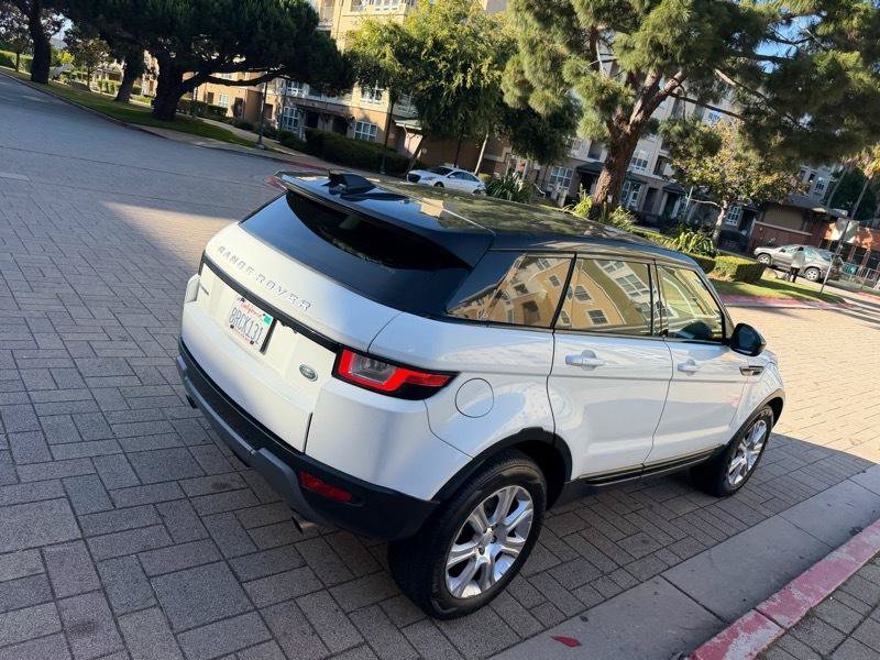 Used 2017 Land Rover Range Rover Evoque SE Premium AWD/4WD image 24