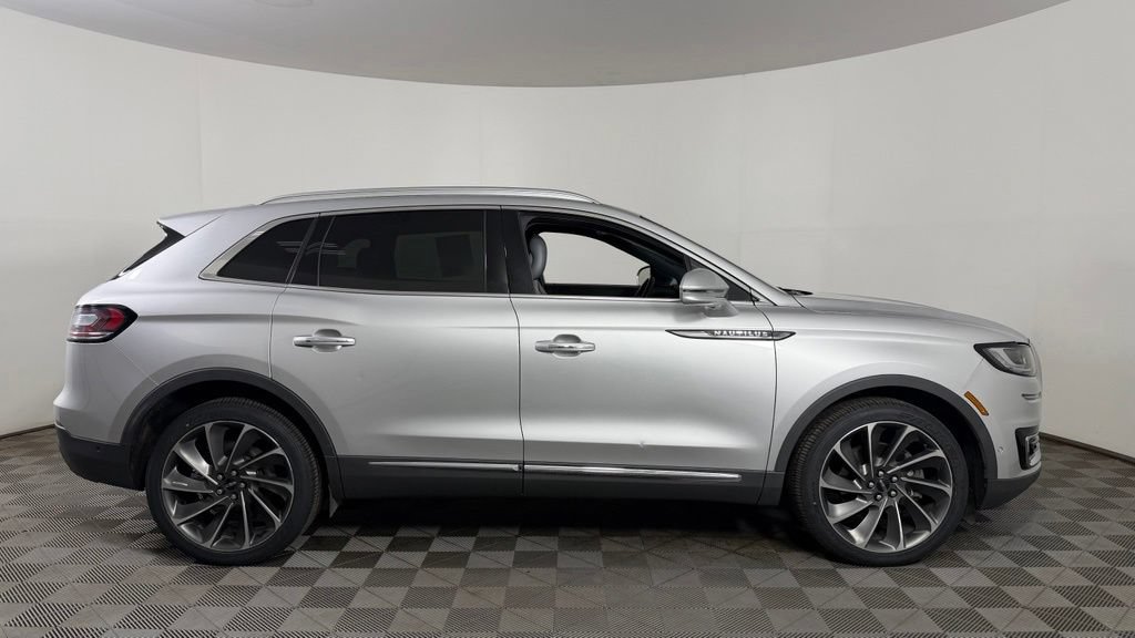 Used 2019 Lincoln Nautilus Reserve w/ Ultimate Package AWD/4WD image 10