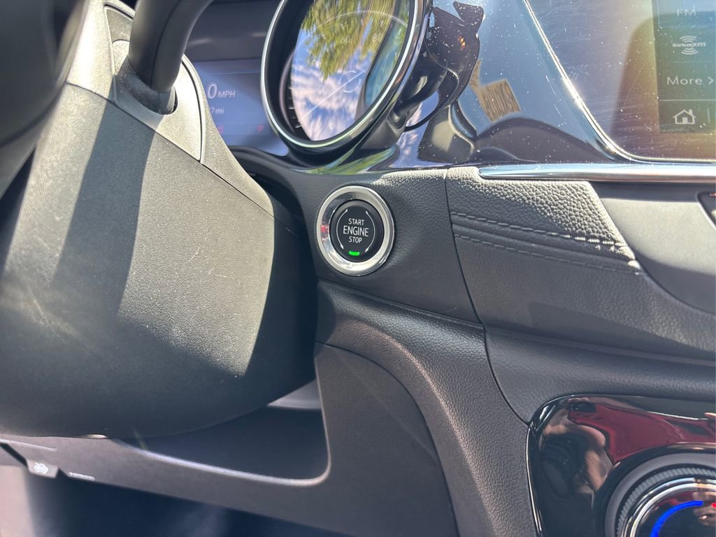 Used 2022 Buick Encore GX Preferred image 31