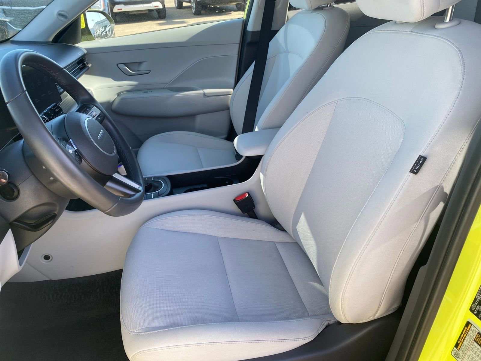 Used 2025 Hyundai Kona SEL image 27