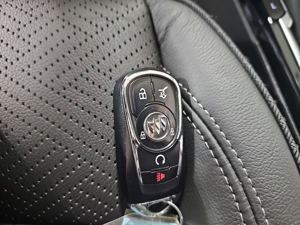 Used 2022 Buick Encore GX Essence w/ Advanced Technology Package AWD/4WD image 41
