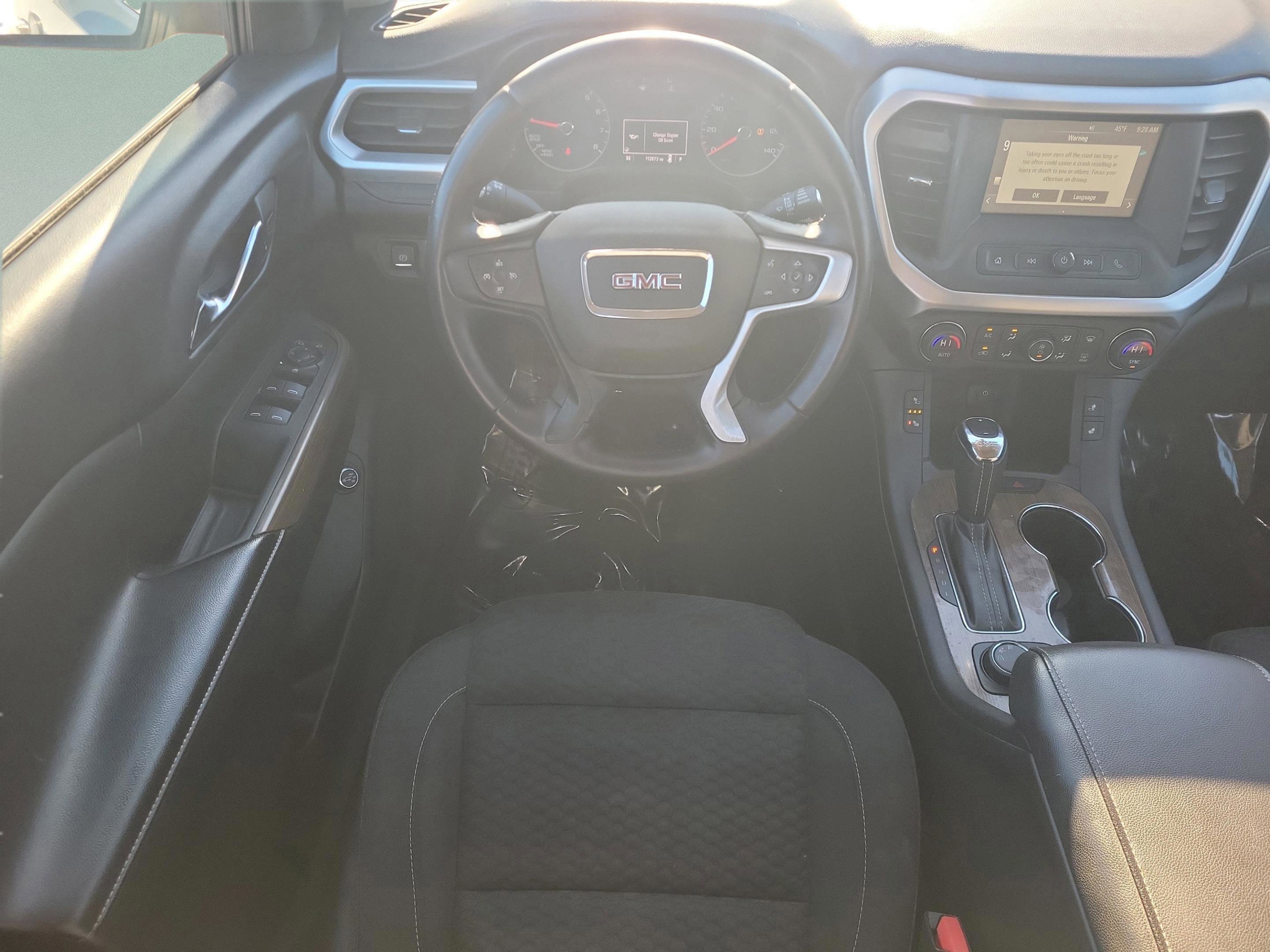 Used 2018 GMC Acadia SLE image 34