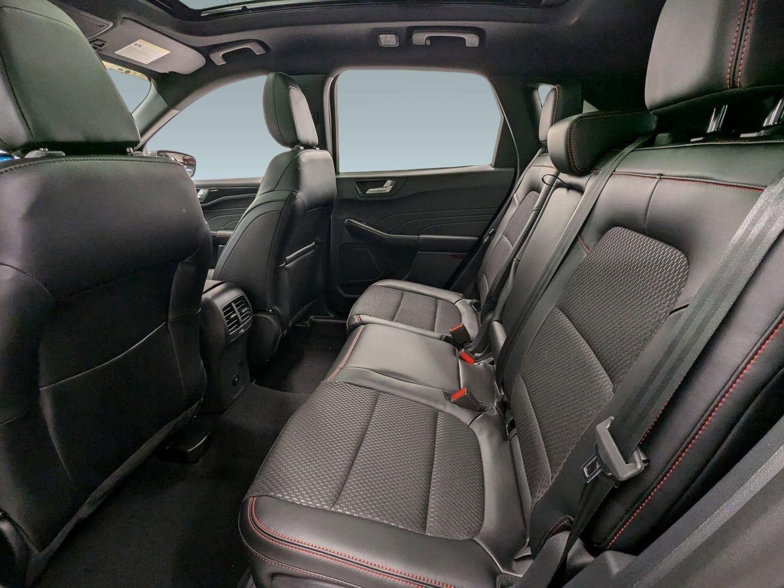 New 2026 Ford Escape ST-Line w/ Tech Pack #1 image 21