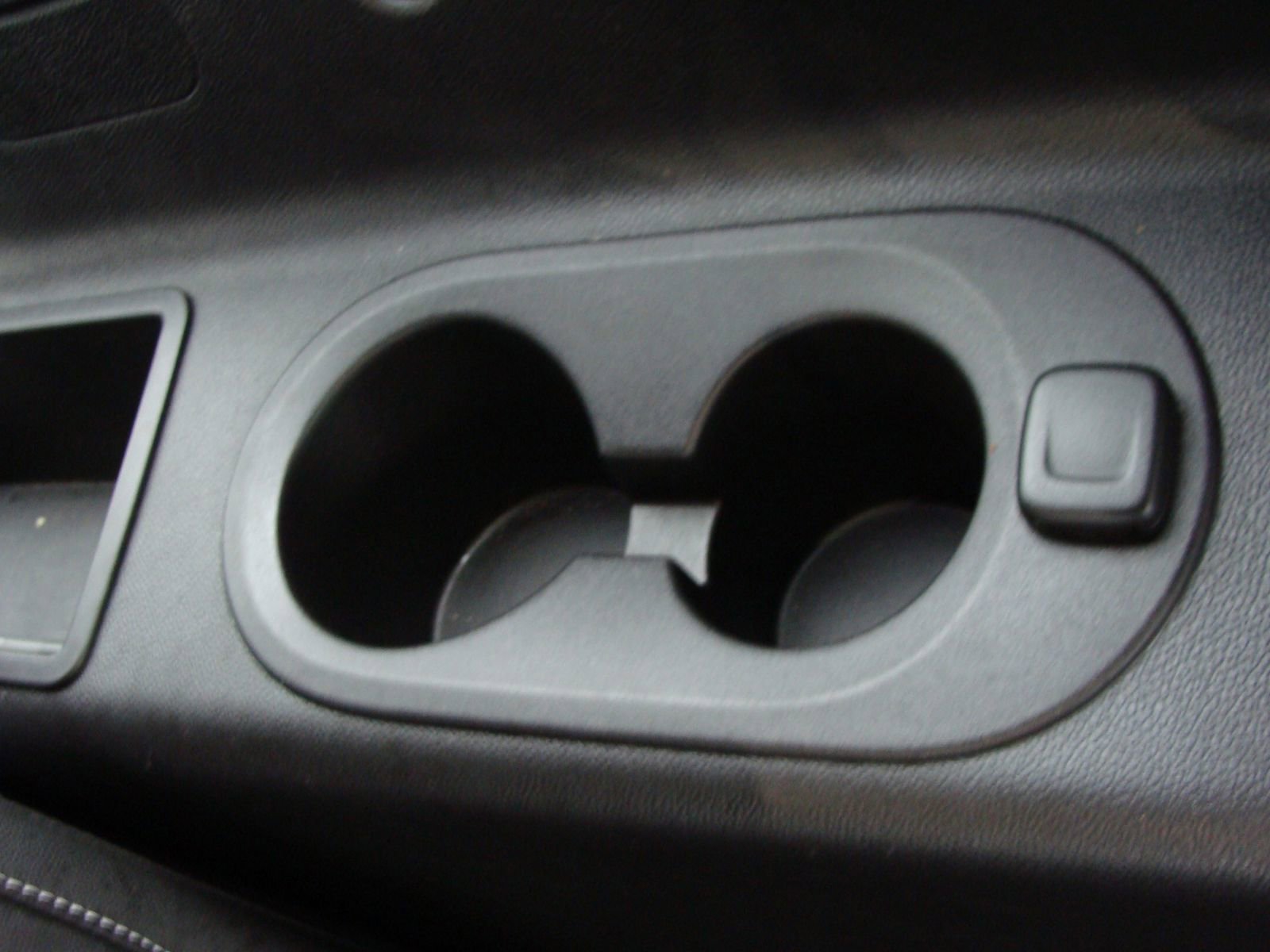 Used 2016 Chevrolet Suburban LT image 39