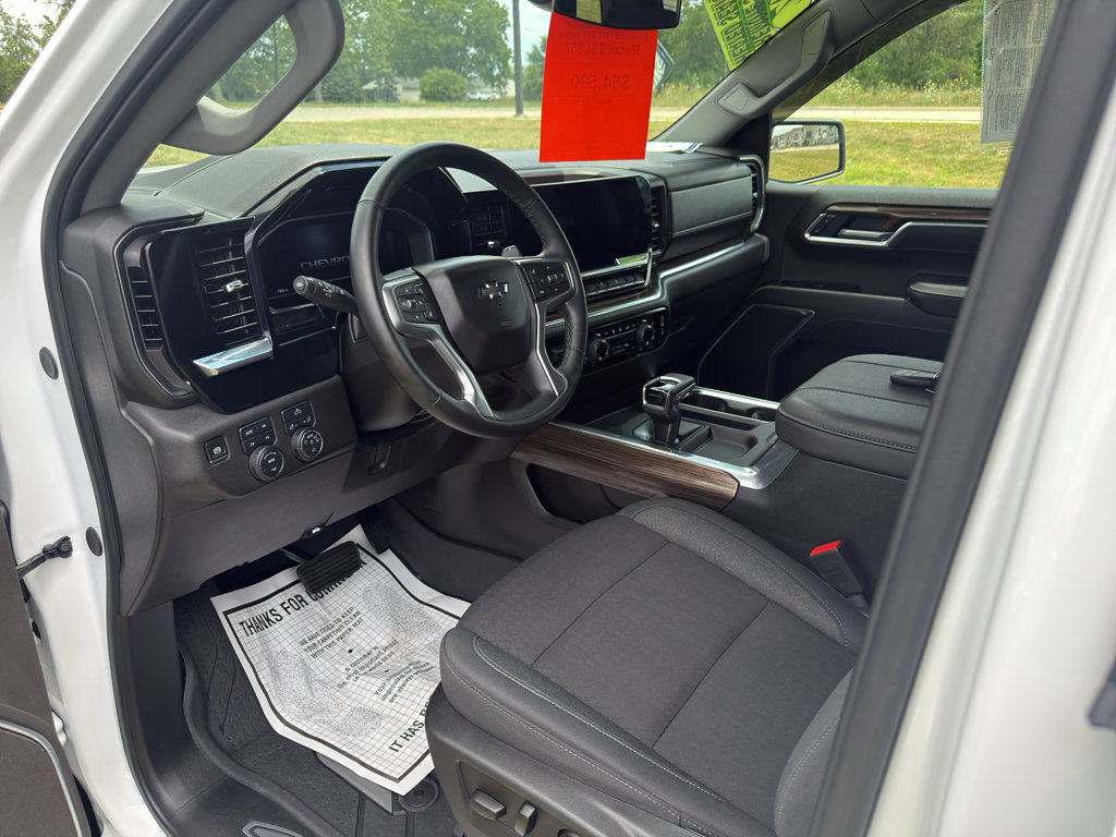 Used 2025 Chevrolet Silverado 1500 RST w/ Redline Edition AWD/4WD image 53