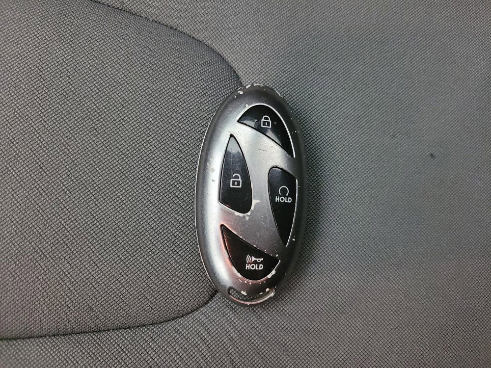 Used 2024 Hyundai Elantra SEL FWD image 32