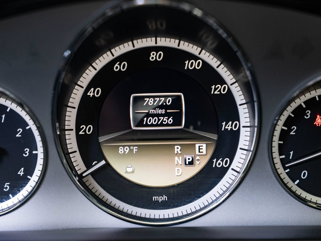 Used 2012 Mercedes-Benz E 350 4MATIC Sedan image 33