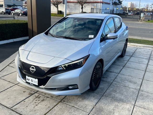 Used 2023 Nissan Leaf SV Plus image 3