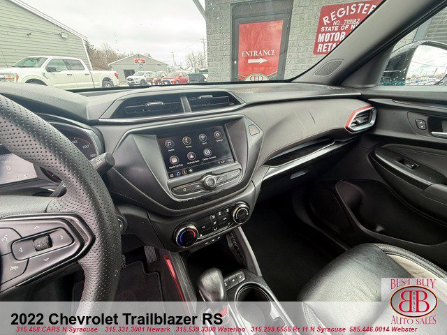 Used 2022 Chevrolet TrailBlazer RS FWD image 20