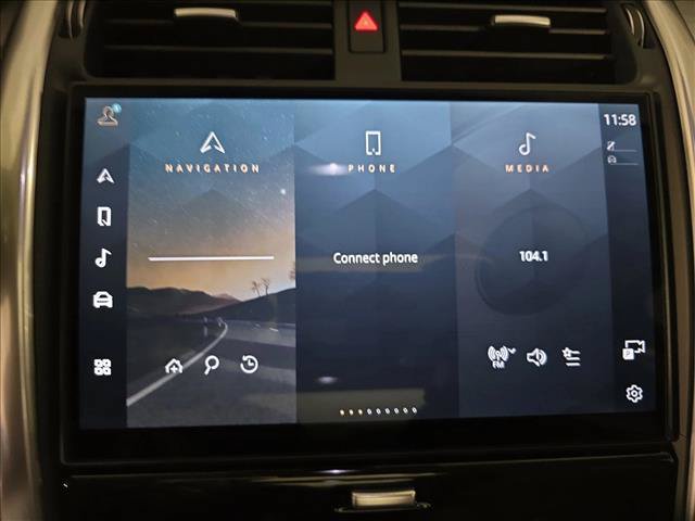 New 2026 Land Rover Discovery Limited Edition AWD/4WD image 24