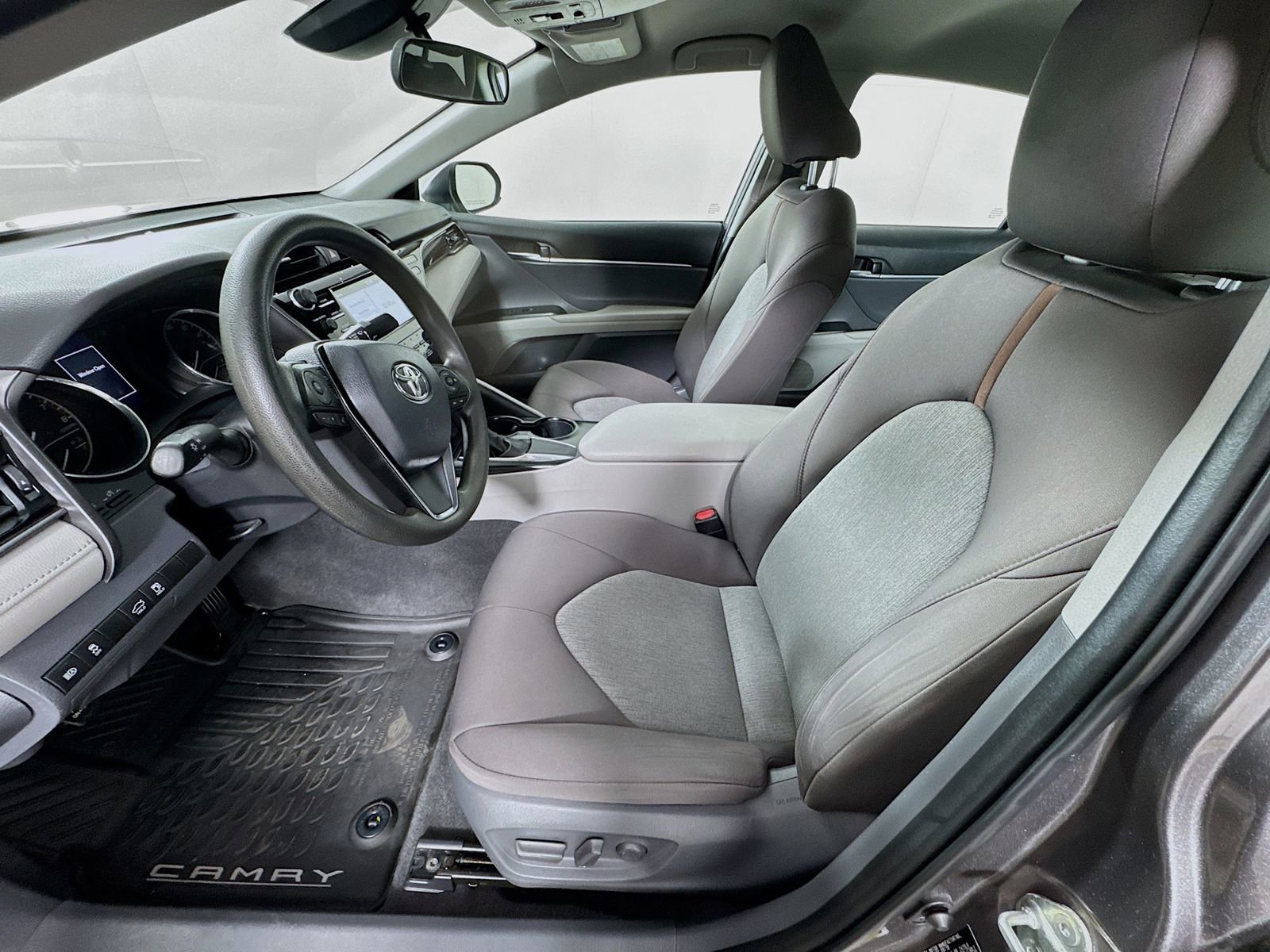 Certified 2019 Toyota Camry LE FWD image 16