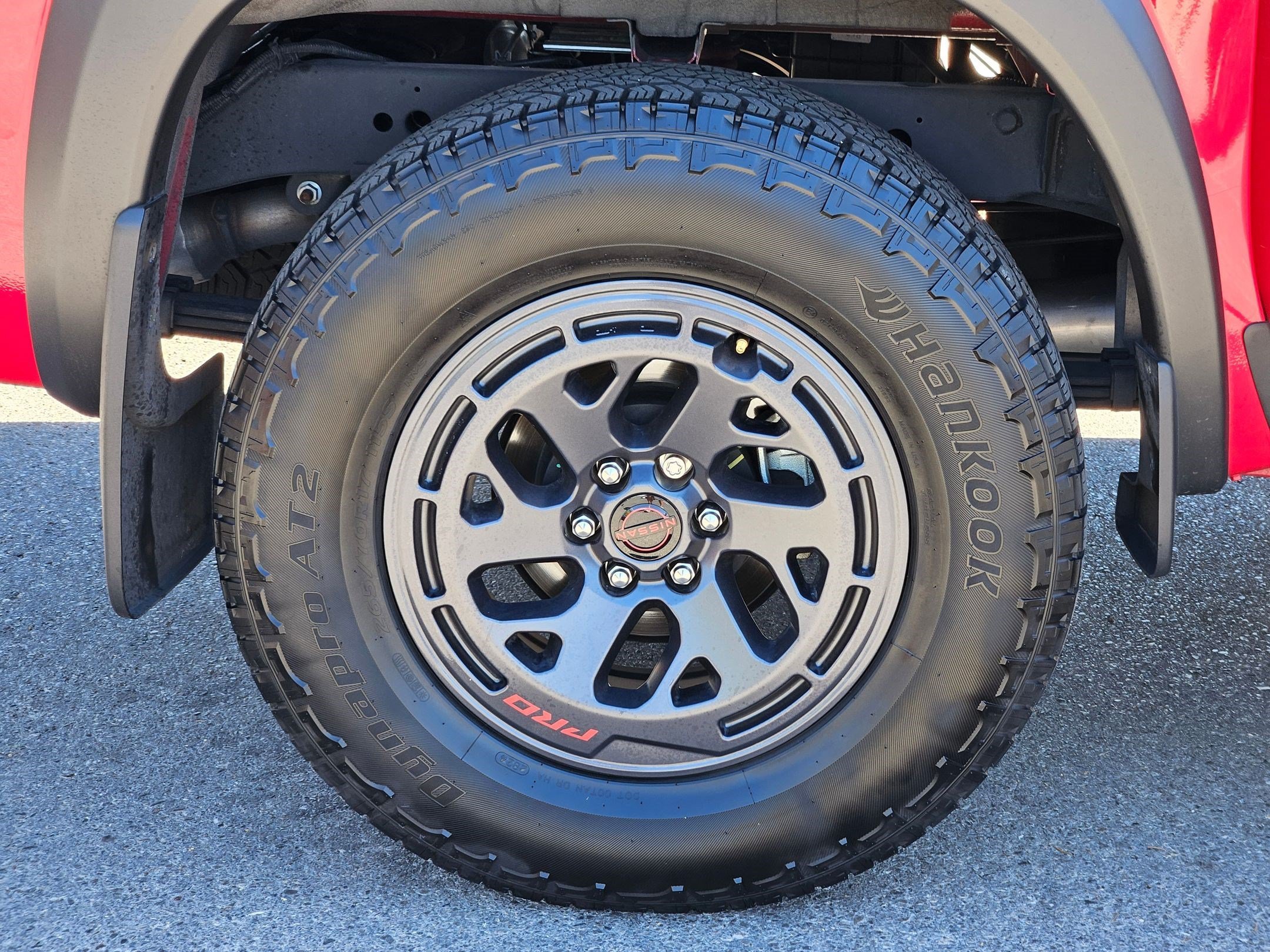 Used 2025 Nissan Frontier PRO-4X AWD/4WD image 12