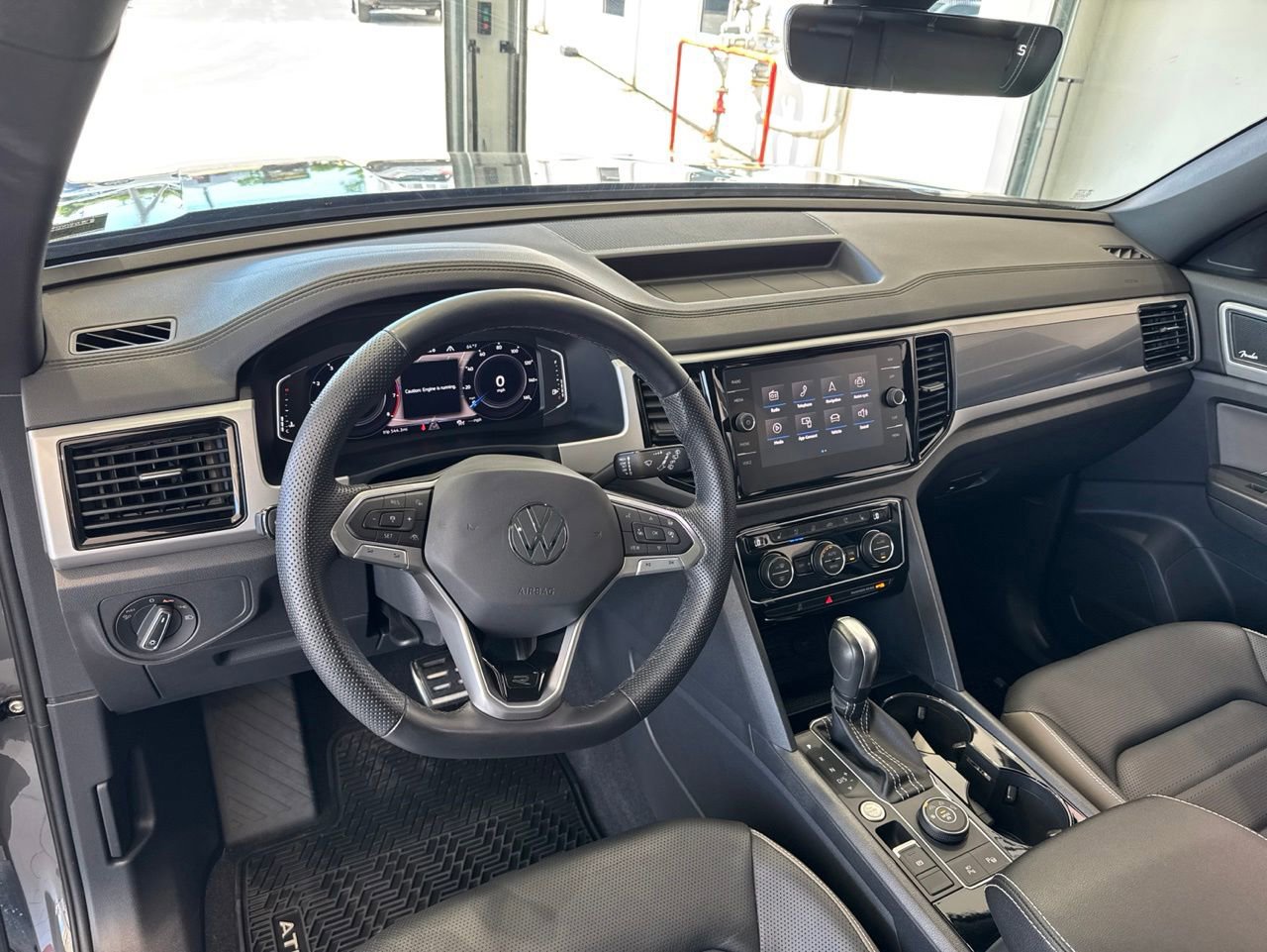 Used 2023 Volkswagen Atlas Cross Sport SEL Premium R-Line AWD/4WD image 18