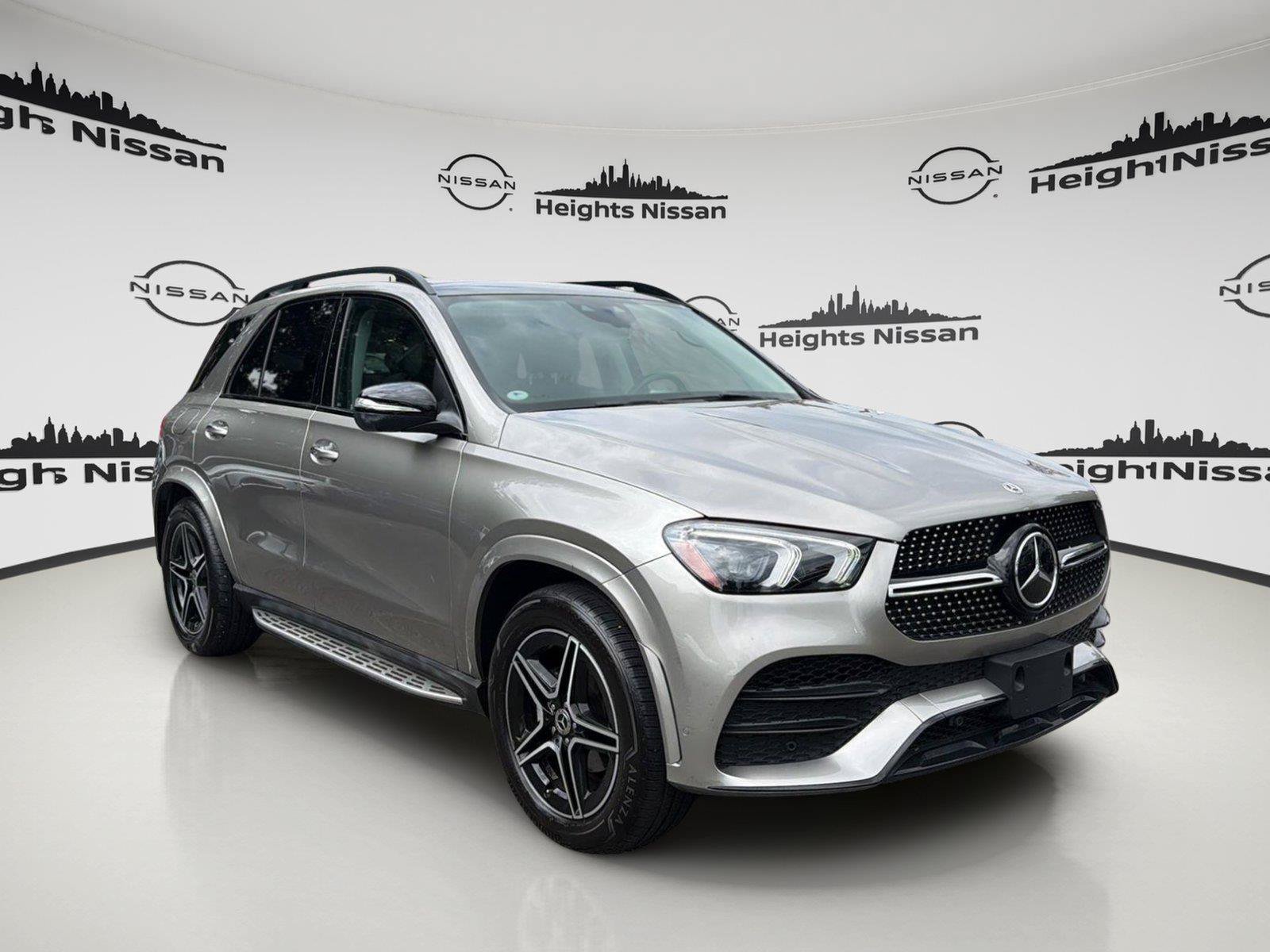 Used 2023 Mercedes-Benz GLE 350 4MATIC w/ AMG Line Exterior image 7