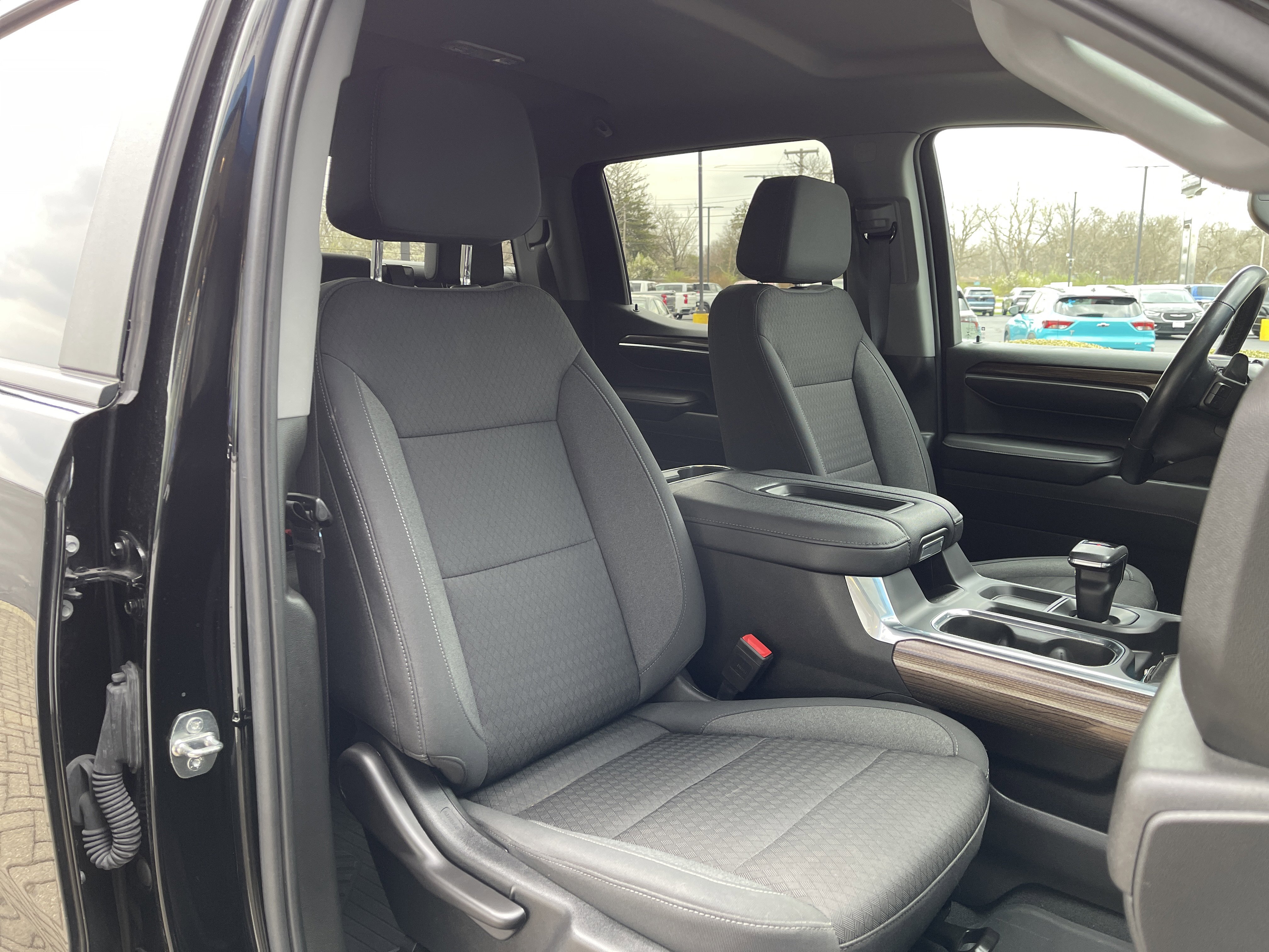 Used 2022 Chevrolet Silverado 1500 RST w/ Z71 Off-Road Package image 35