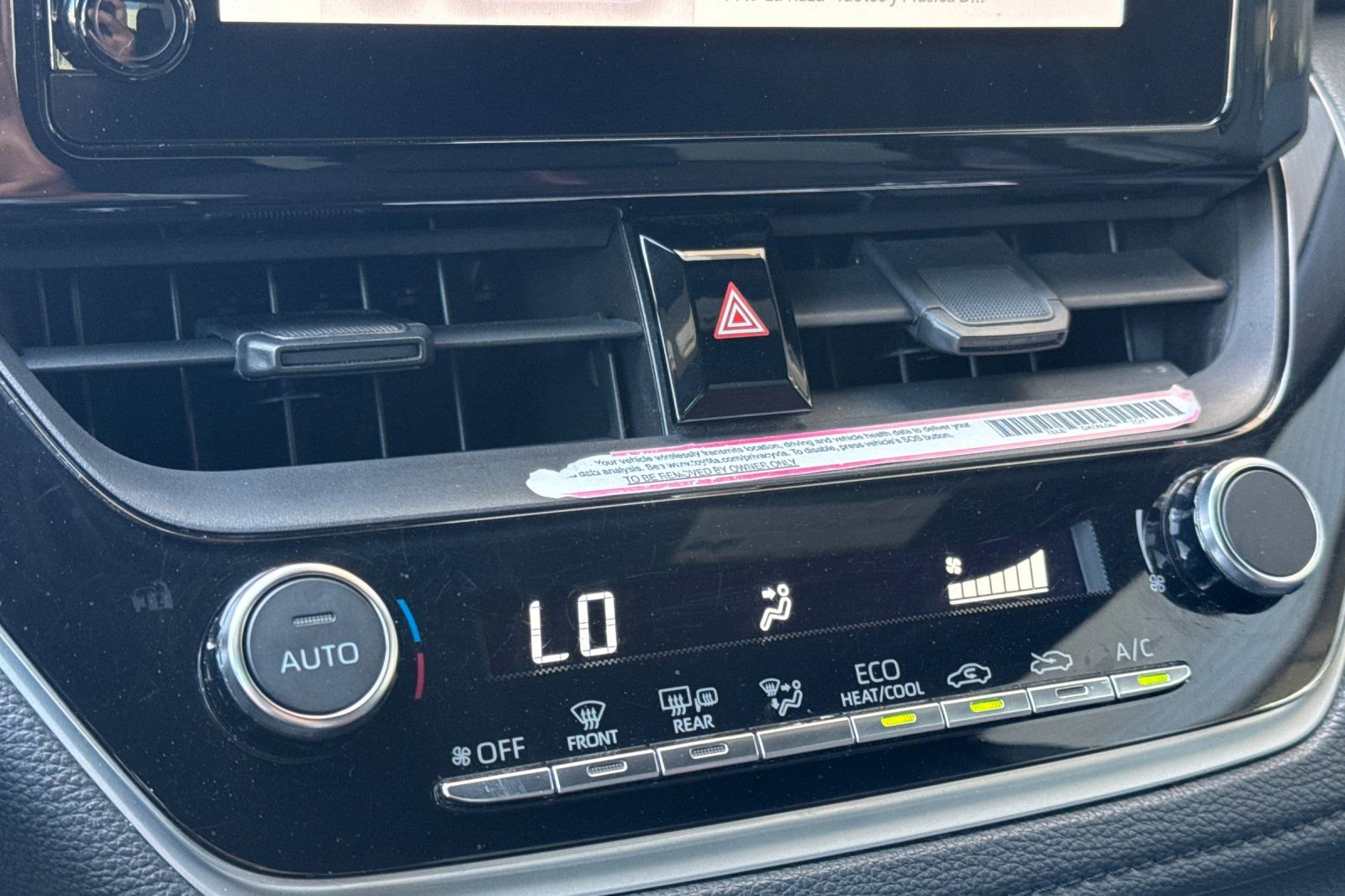 Certified 2023 Toyota Corolla SE w/ SE Premium Package image 26