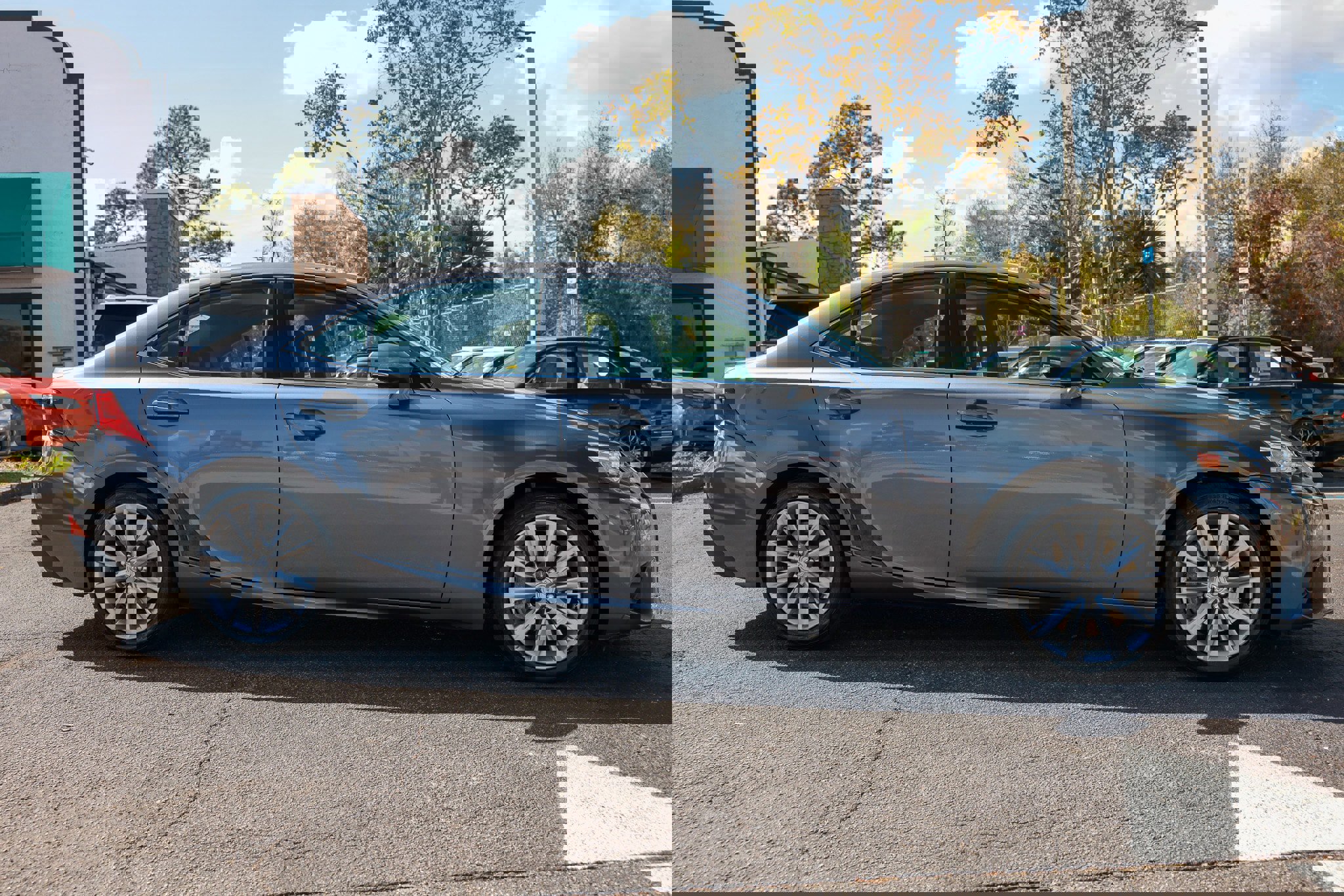 Used 2016 Lexus IS 200t image 18