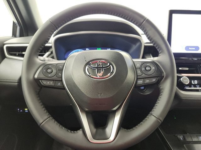 Certified 2026 Toyota Corolla Cross XLE FWD image 57