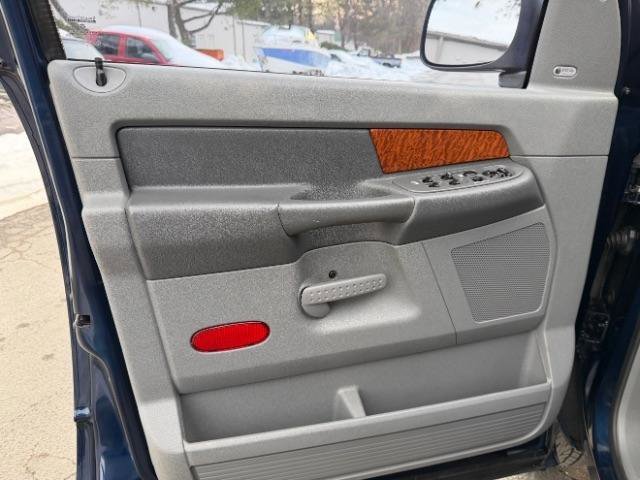 Used 2006 Dodge Ram 1500 Truck SLT image 9