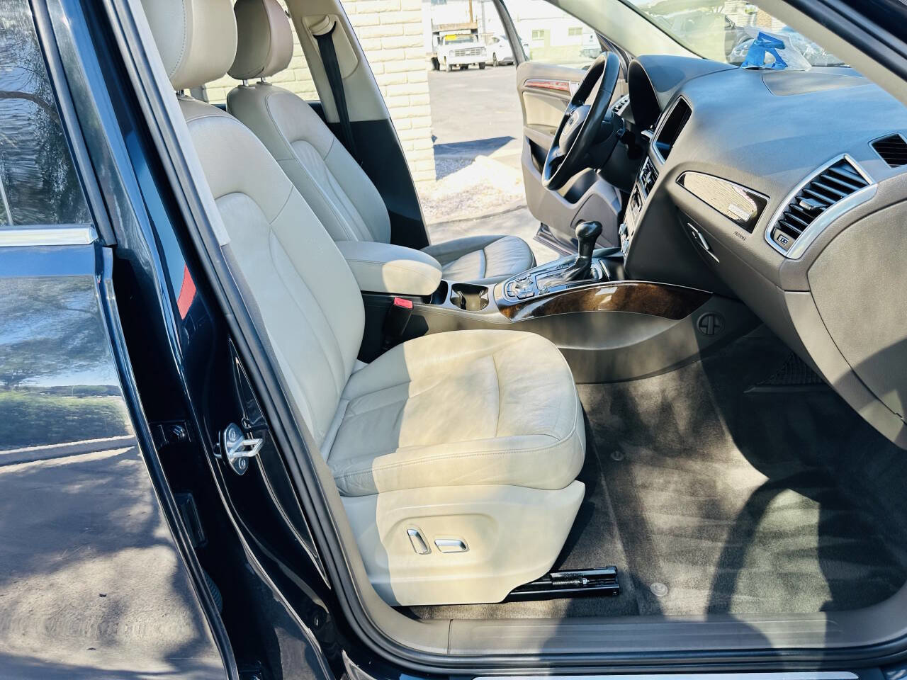 Used 2013 Audi Q5 2.0T Premium Plus w/ Premium Plus Pkg image 33